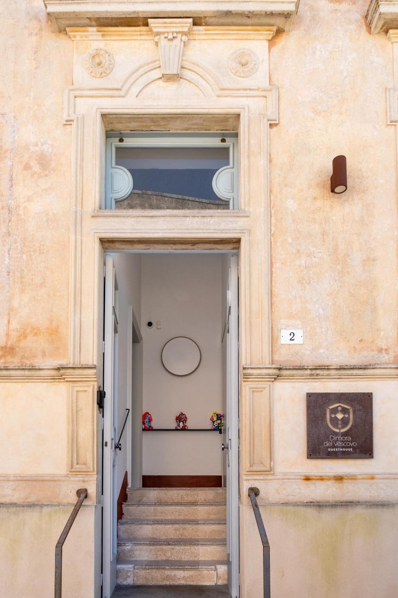Dimora Del Vescovo Art Boutique Hotel Minervino di Lecce Luaran gambar